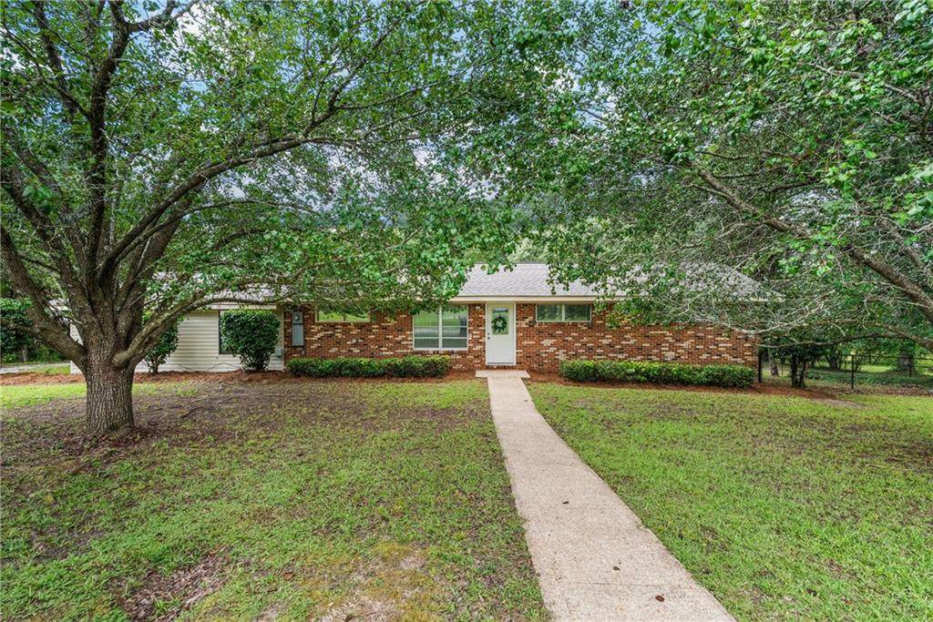 2812 43rd Avenue - Photo 1