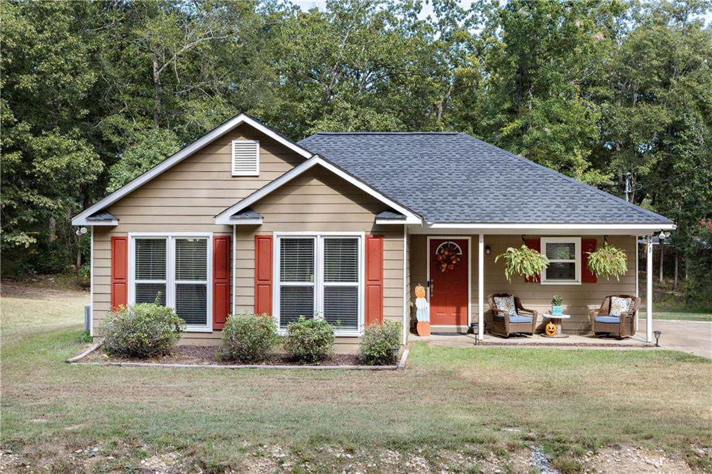 971 Lee Road 437 - Photo 1