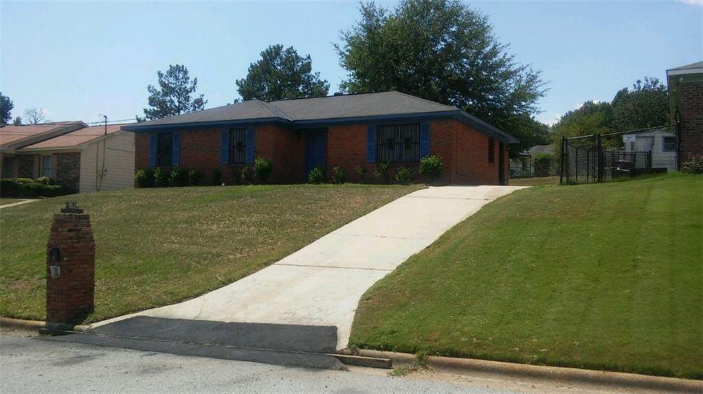 802 April Drive - Photo 1