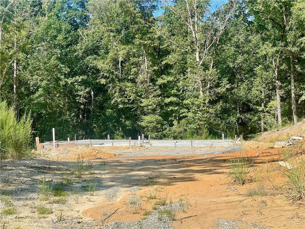 180 Lee Rd 2046 - Photo 1