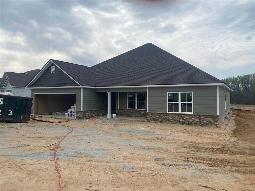 33 Lee Rd 2229 - Photo 1