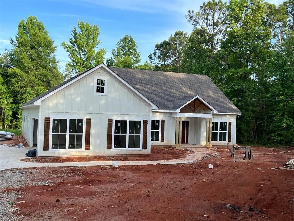 172 Lee Rd 320 - Photo 1