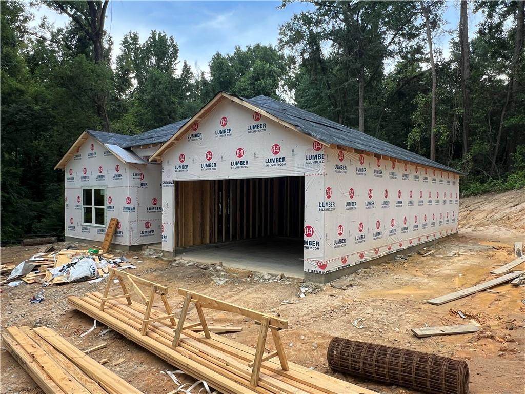3008 23rd Avenue - Photo 1