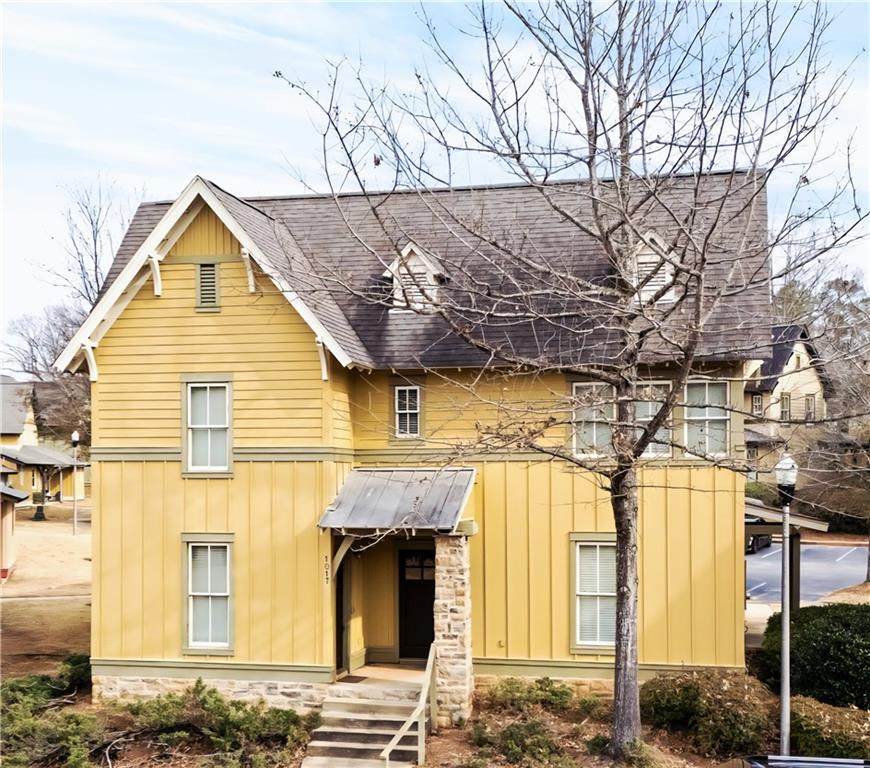 650 Dekalb Street - Photo 1