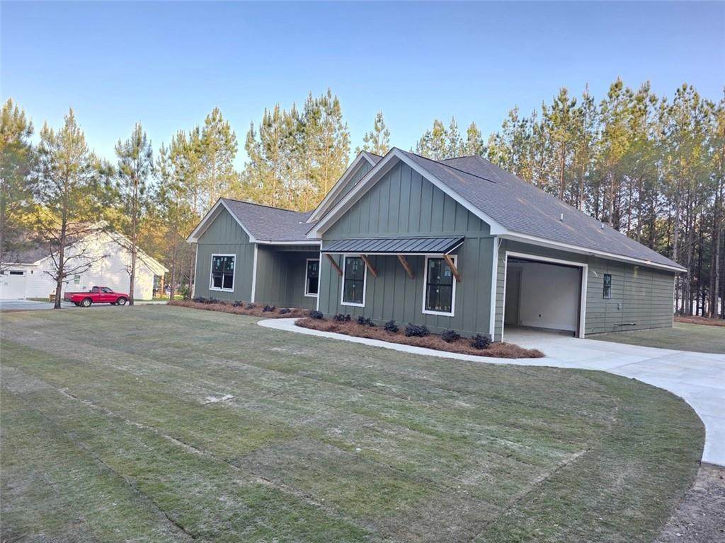1592 Lee Road 129 - Photo 1