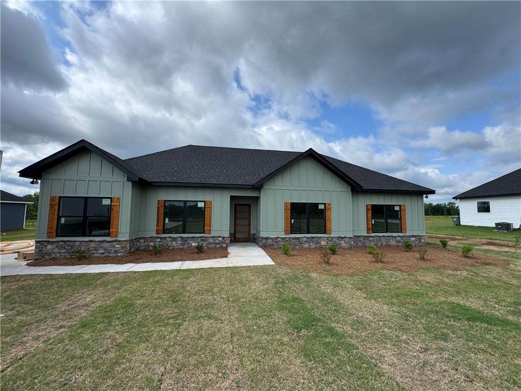 1116 30th St - Photo 1