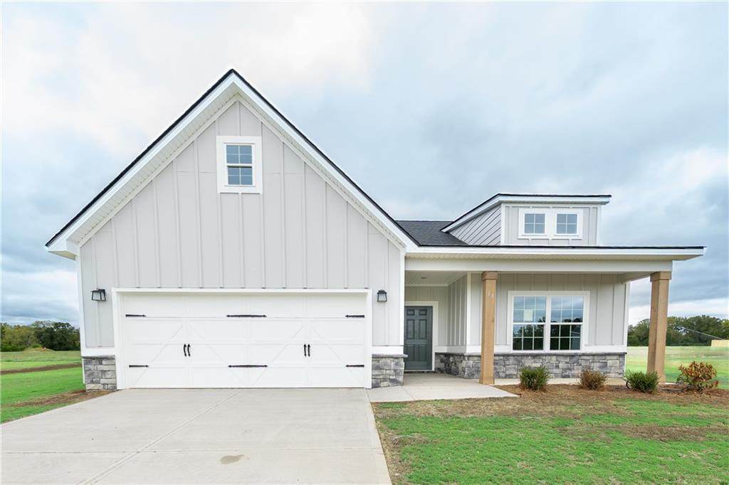 14 Heartland Boulevard - Photo 1
