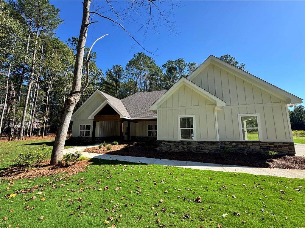 1652 Lee Road 183 - Photo 1