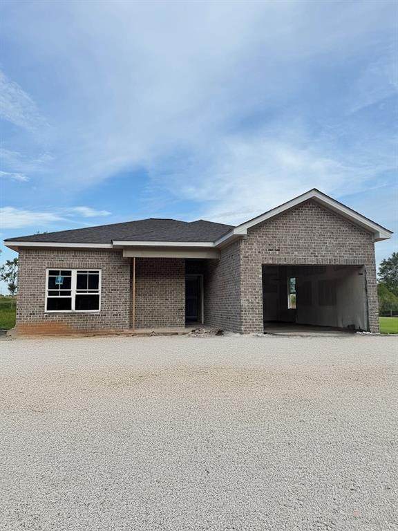 7175 King Road - Photo 1