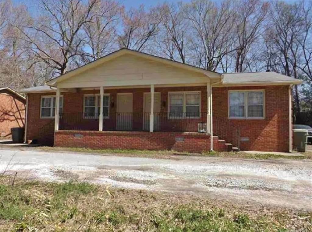 112 Hemphill Ave - Photo 1