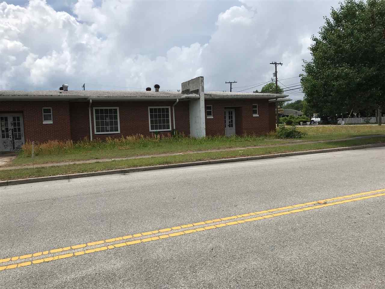 123 Hart St. - Photo 1