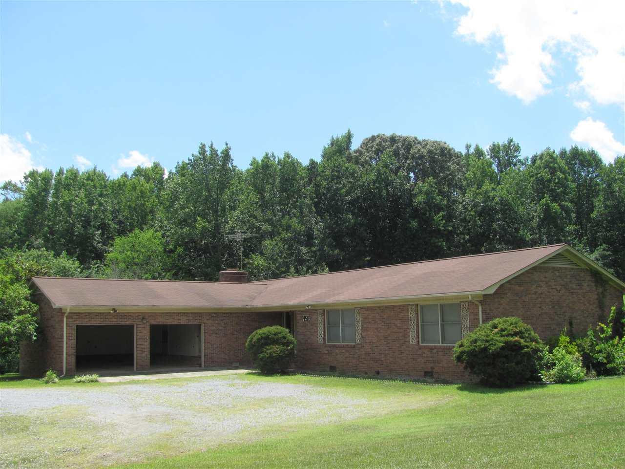 4518 Lockhart Rd. - Photo 1
