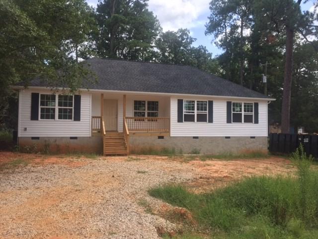 690 Forest - Photo 1