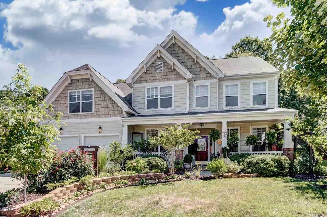 2042 Foxwood Court - Photo 1