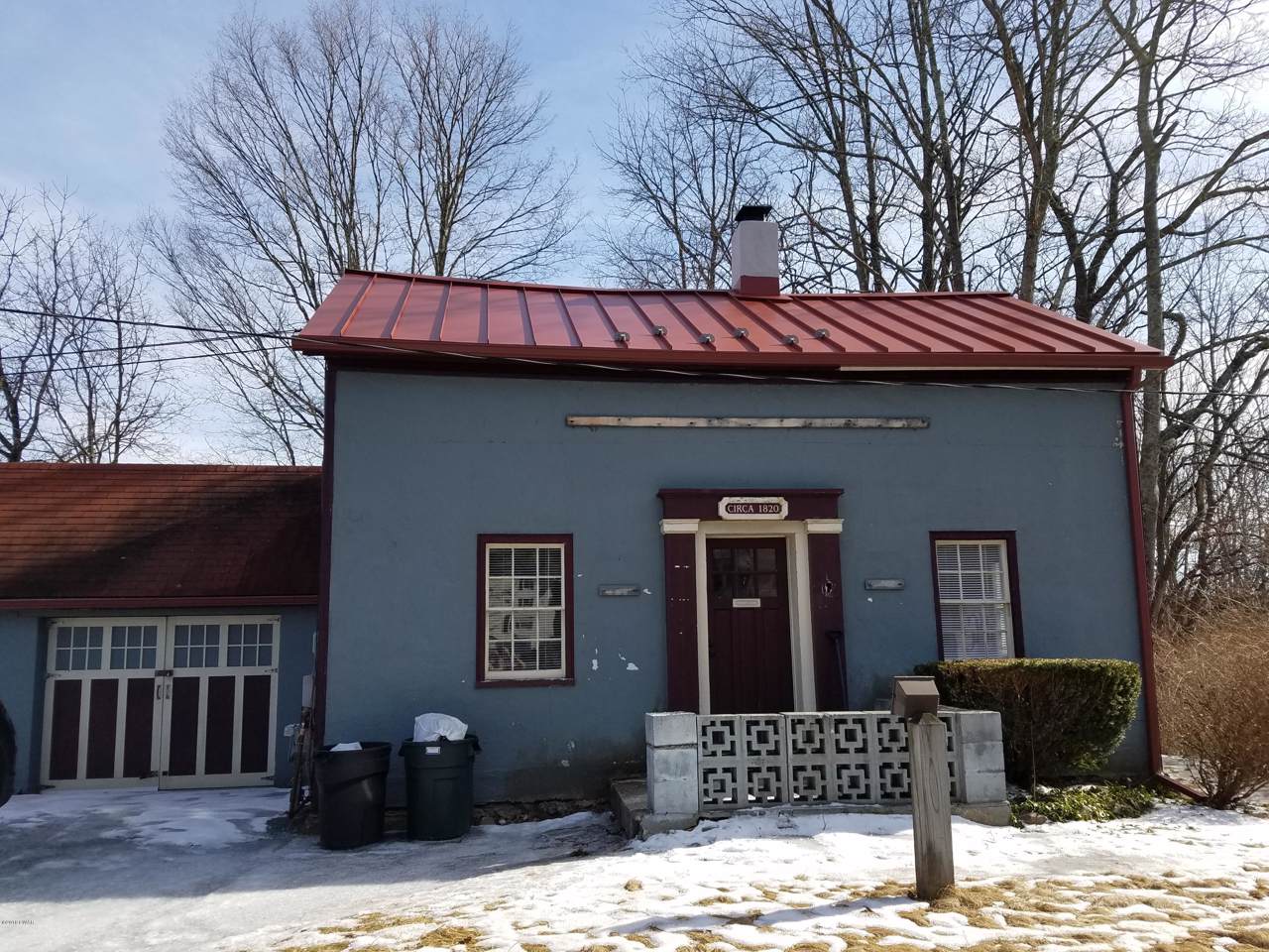 100 2nd St - Photo 1