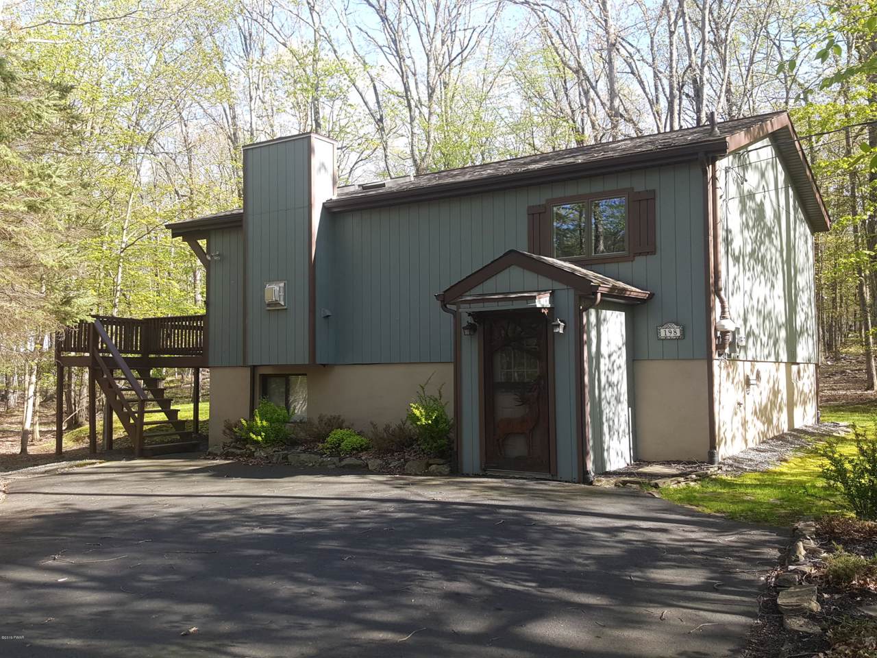 198 Upper Lakeview Dr - Photo 1