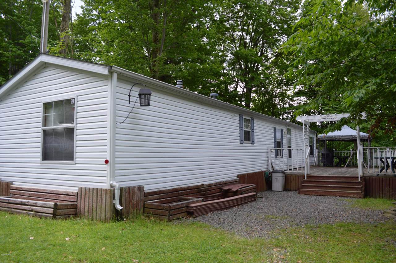 121 Hilltop Cir - Photo 1