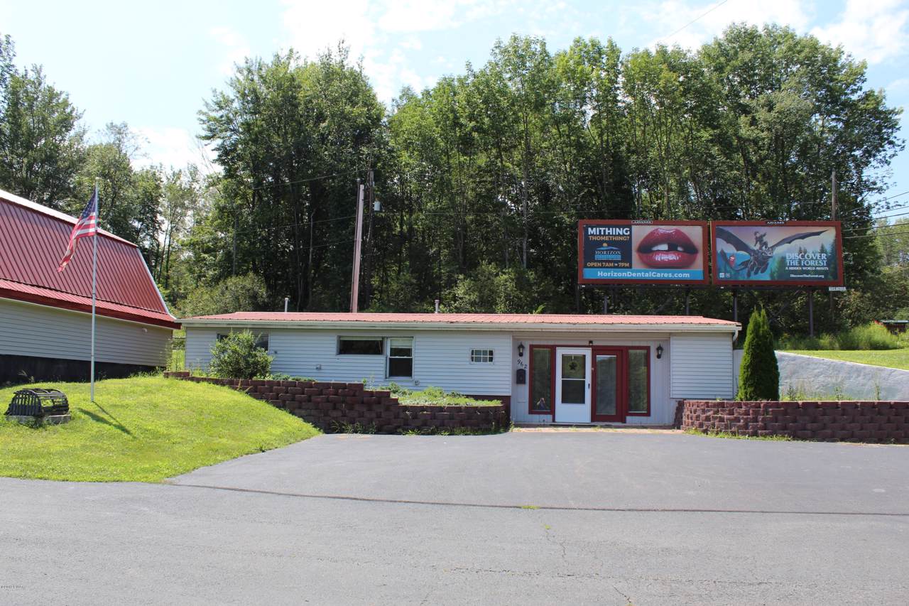 962 Hamlin Hwy - Photo 1