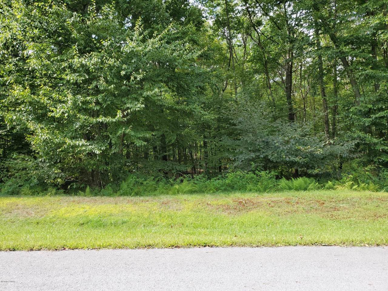 137 Wedgewood Dr - Photo 1