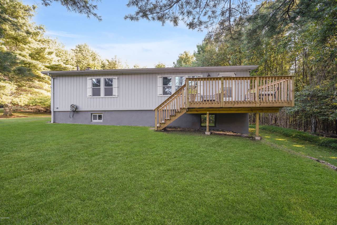 112 Witch Hazel Ln - Photo 1