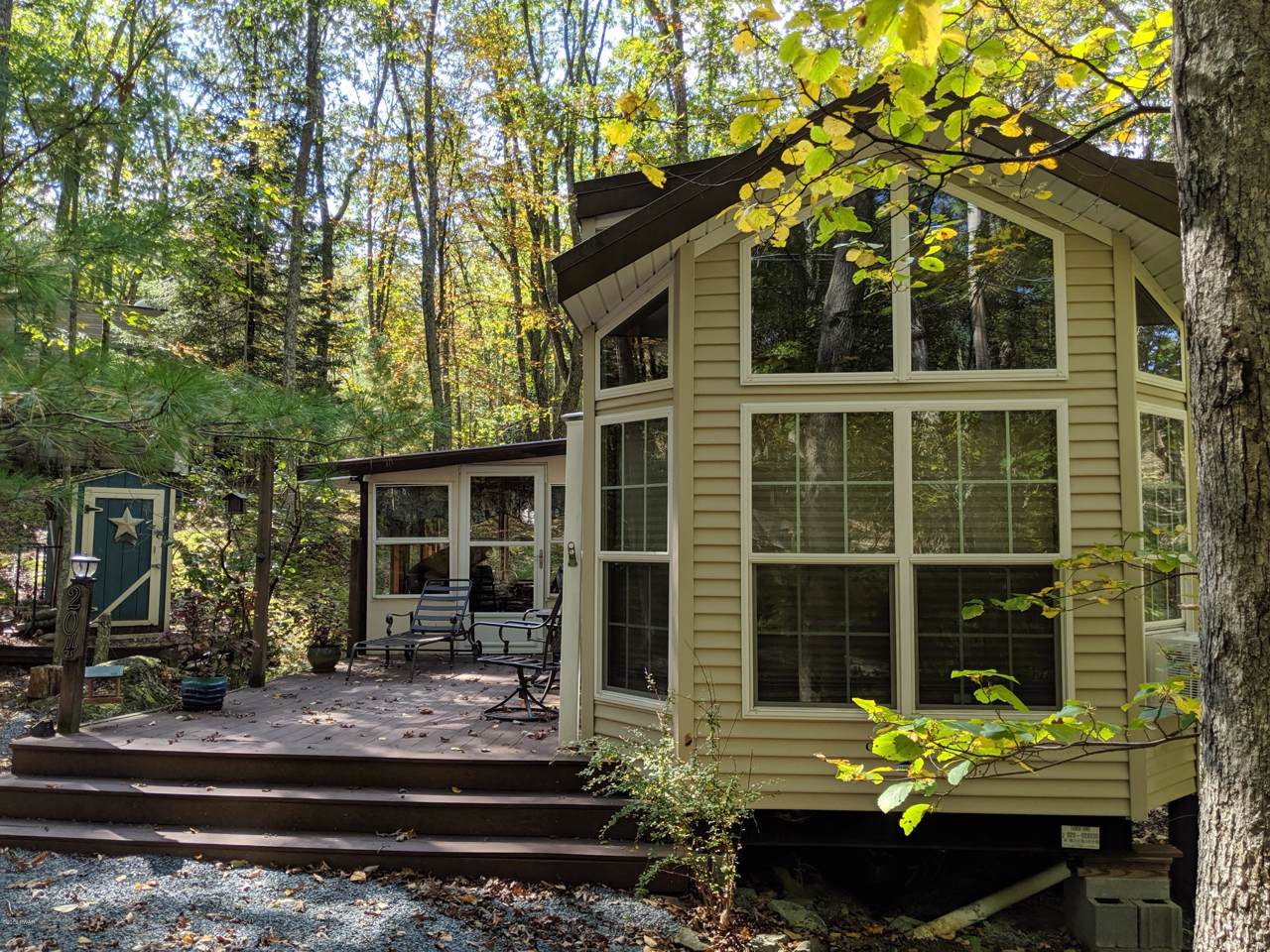 204 Birch Ln - Photo 1