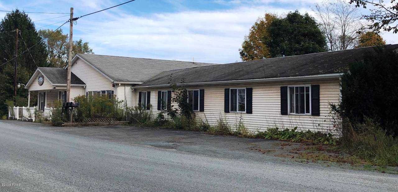 899 Maple Ave - Photo 1