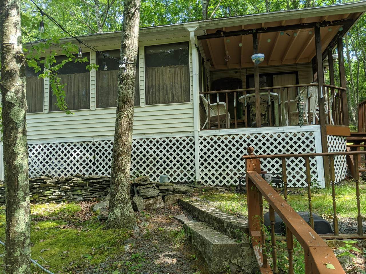 926 Walnut St - Photo 1