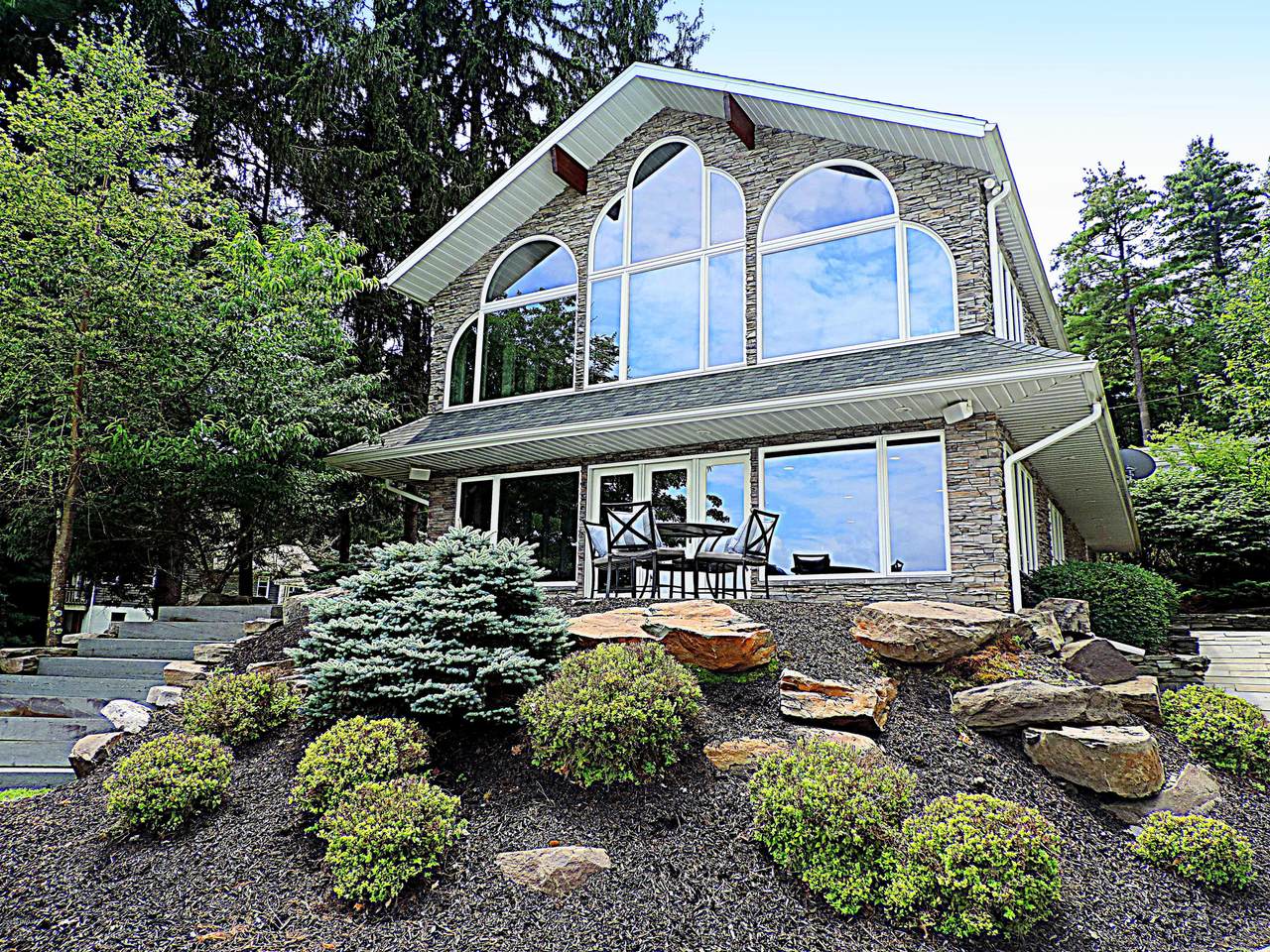 141 Shore Rd - Photo 1