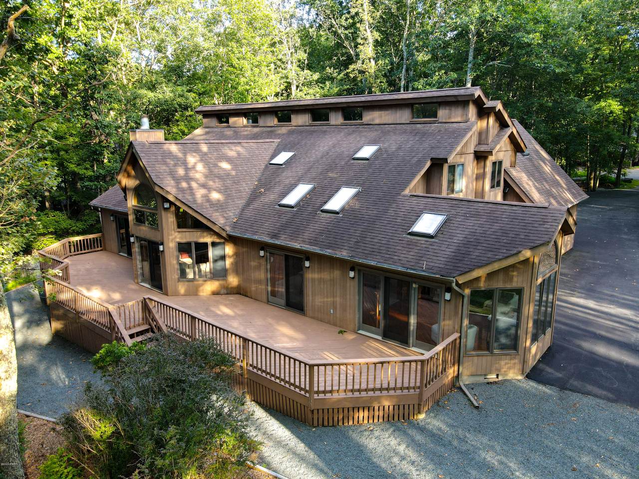 809 Overlook Ct - Photo 1