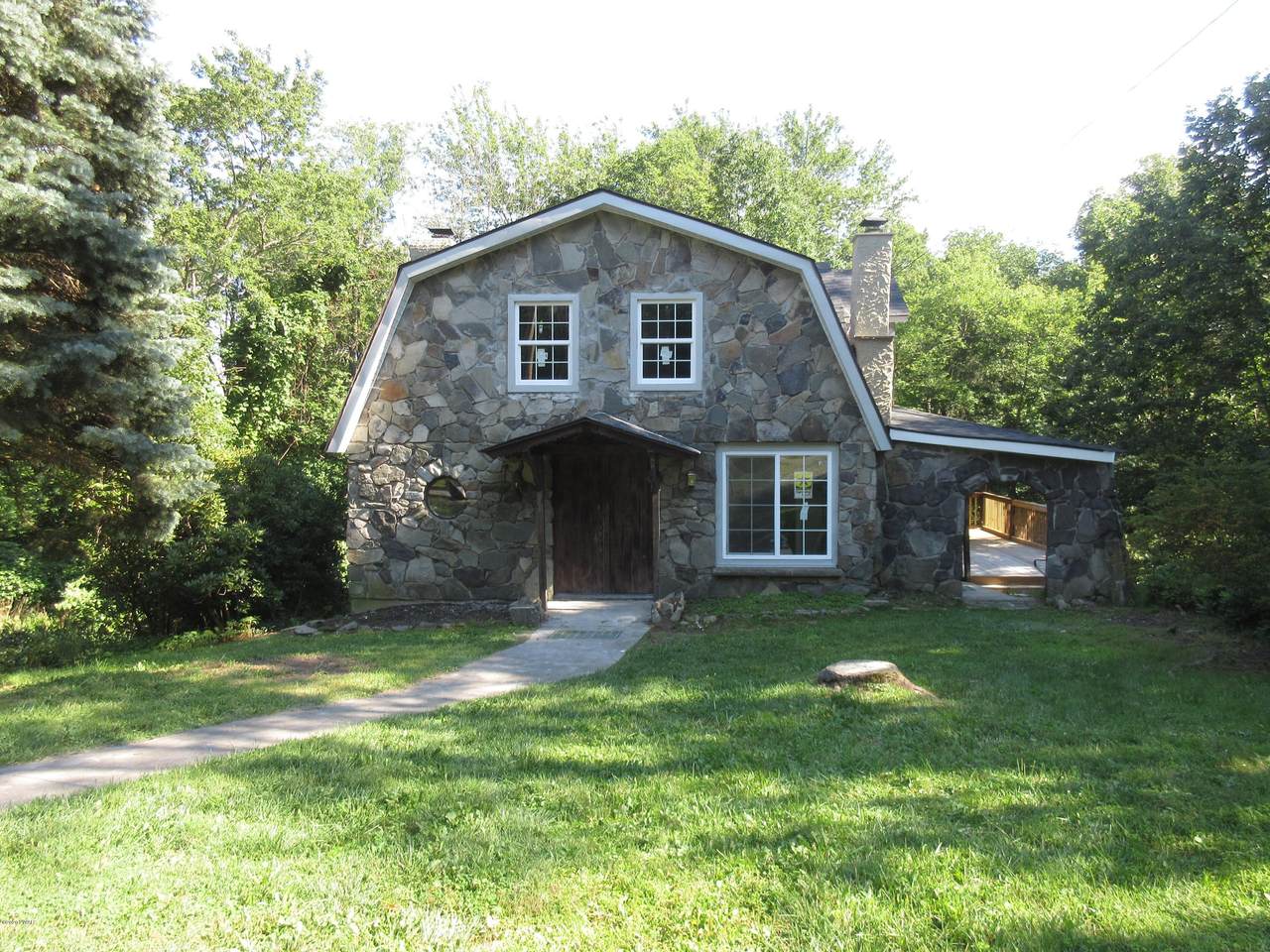 204 Raymondskill Rd - Photo 1