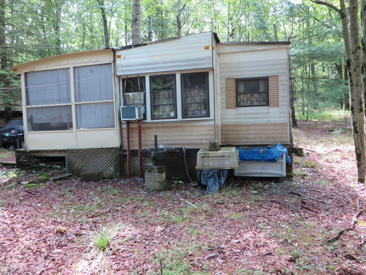 1617 Fox Ln - Photo 1