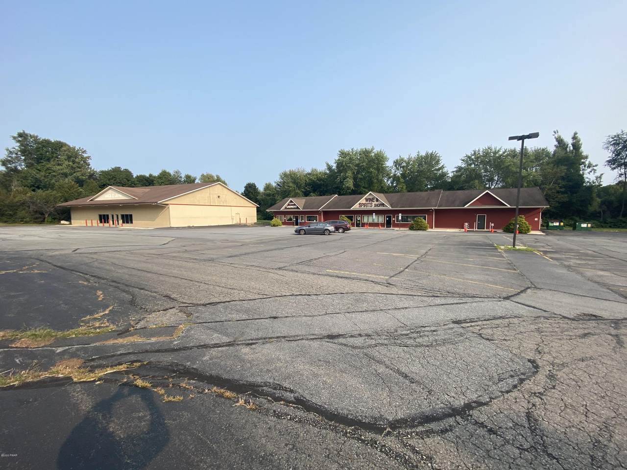 529 Main St - Photo 1