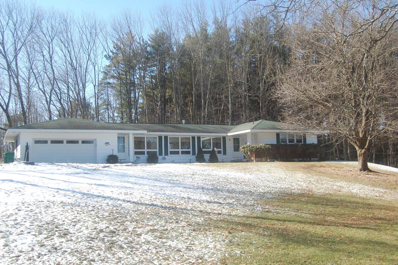 95 Old Salem Pike - Photo 1