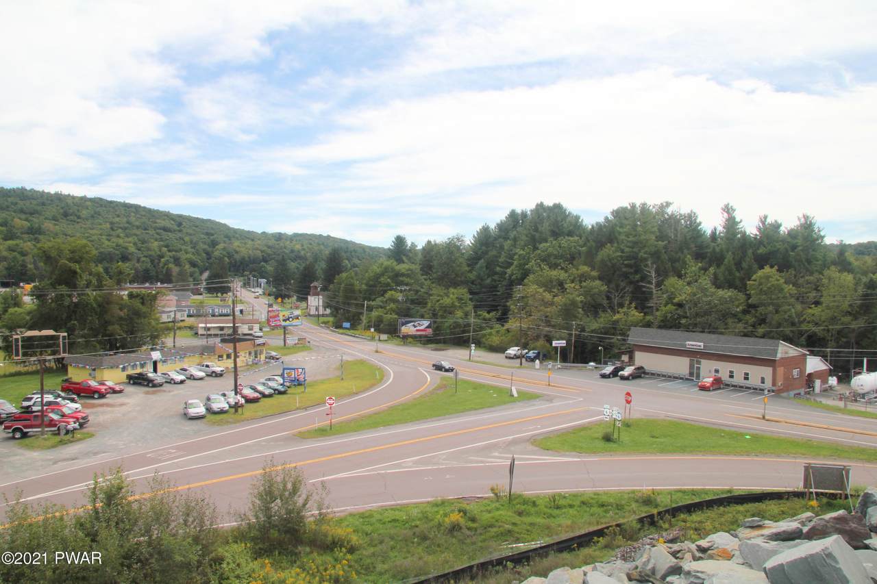 Route 6 - Photo 1