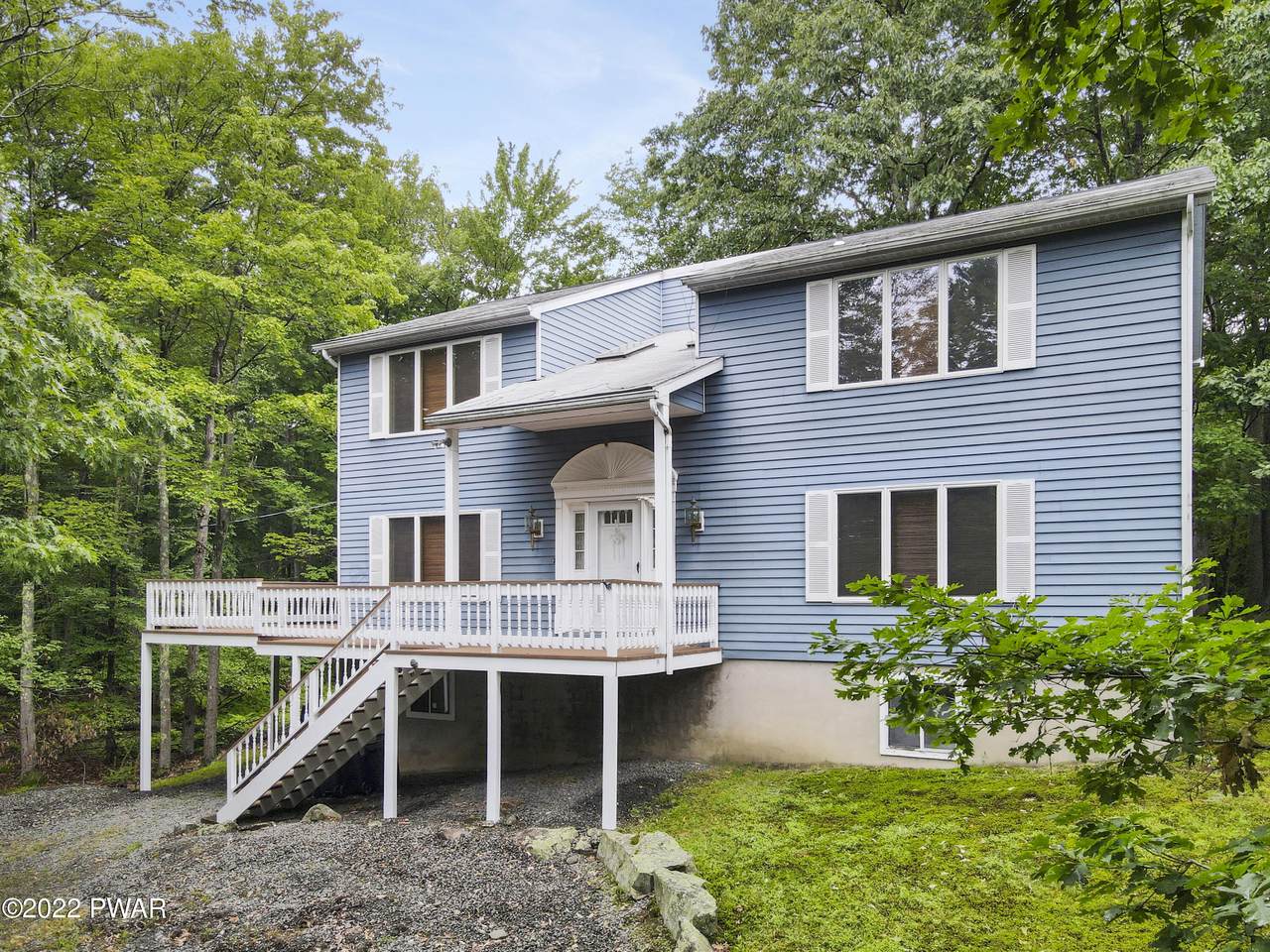 176 Shore Dr - Photo 1