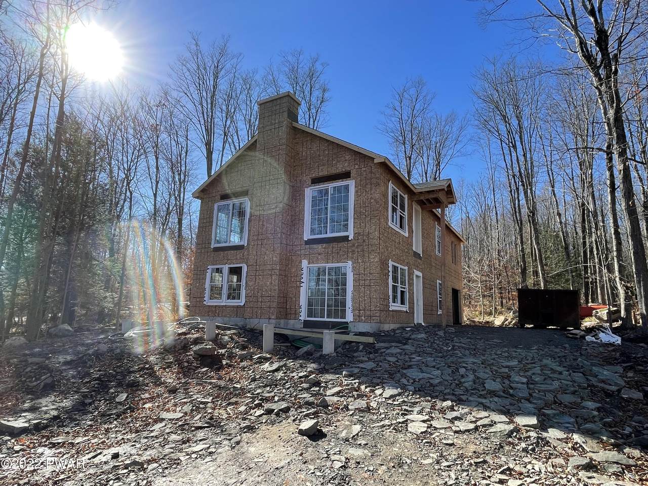 66 Parkwood Dr - Photo 1