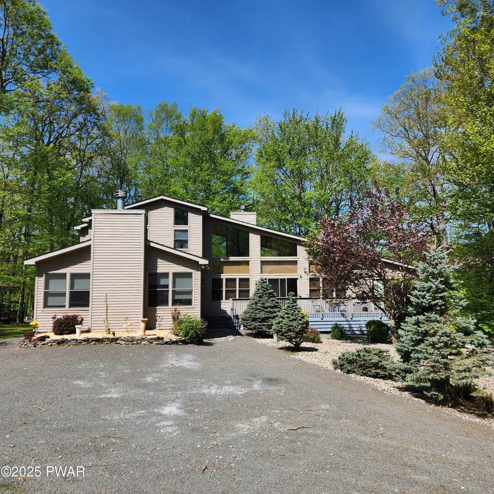 344 Canoebrook Drive - Photo 1