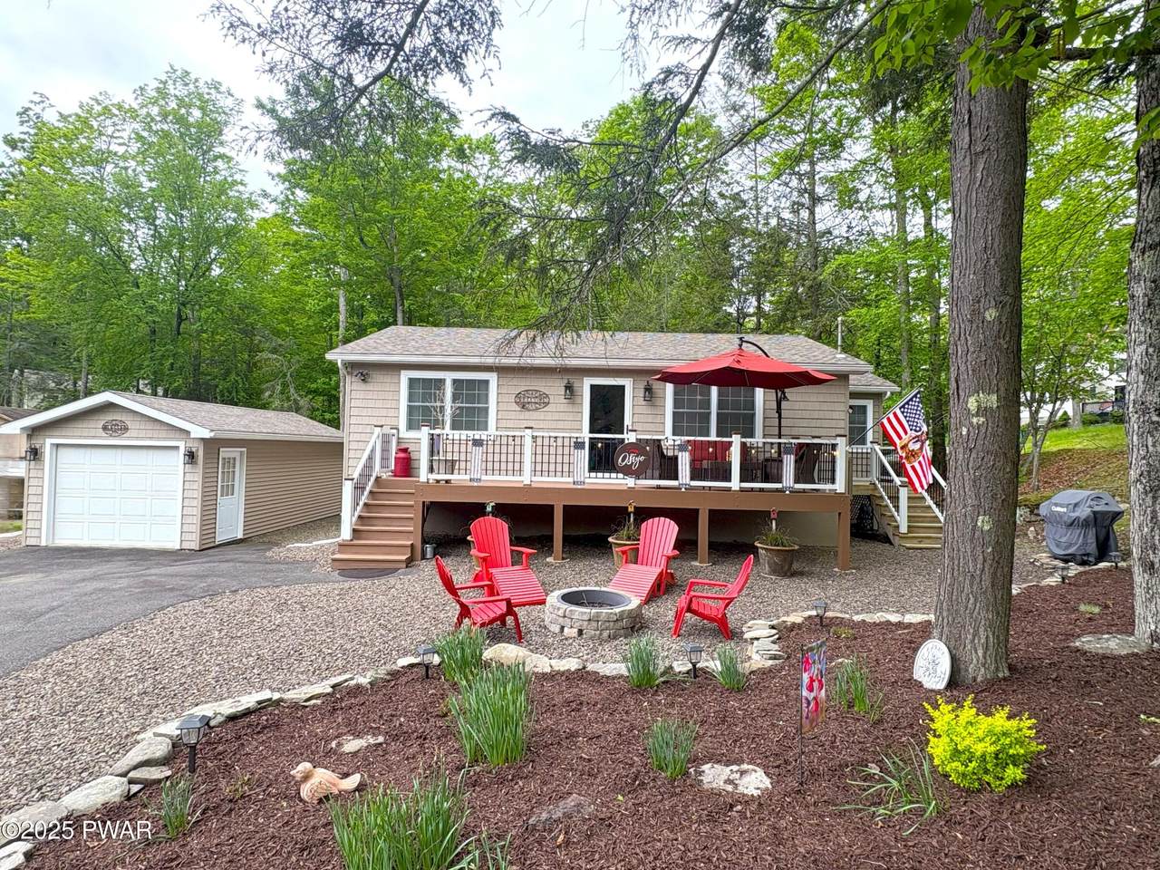 1039 Rolling Hills Drive - Photo 1