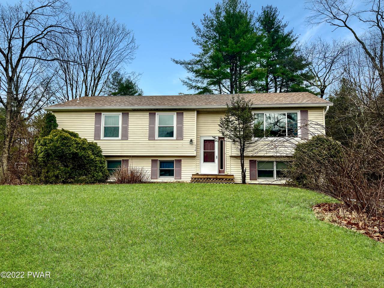 110 Zebulon Pl - Photo 1