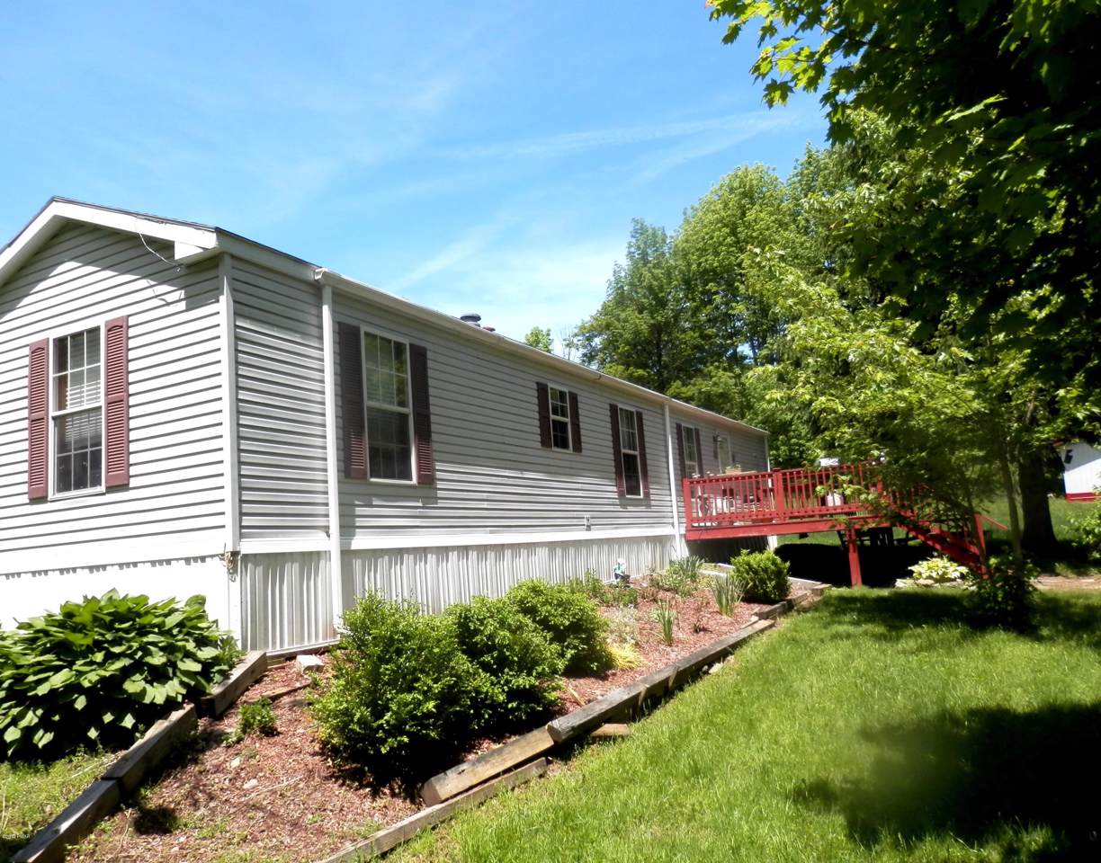 323 Daw Rd - Photo 1