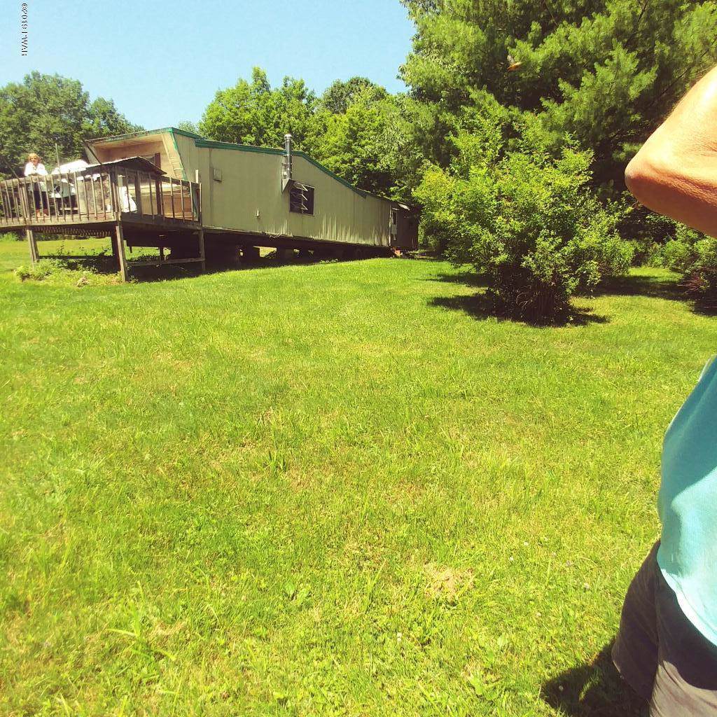 370 Hawkins Rd - Photo 1
