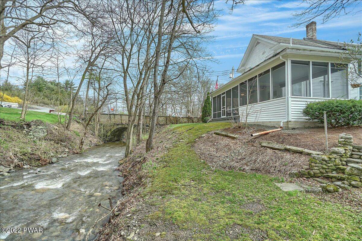 800 Broad St - Photo 1