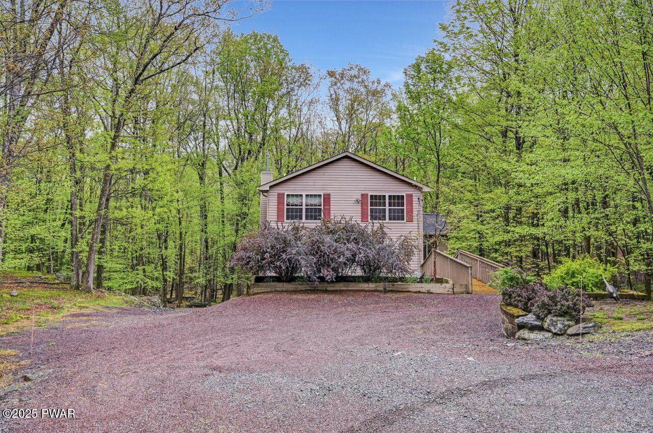 808 Pioneer Court - Photo 1