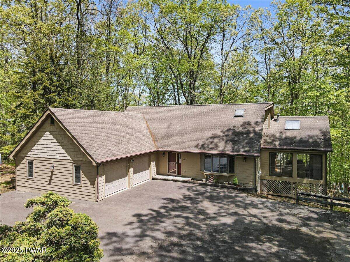 146 Cove Point Circle - Photo 1