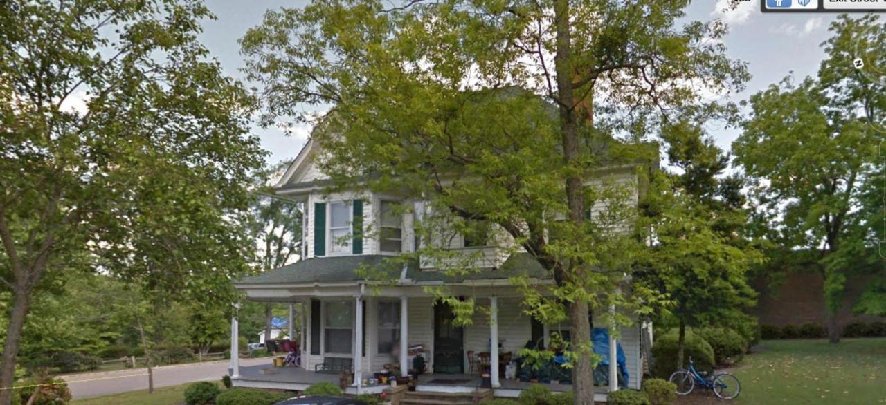 106 Ray Street - Photo 1