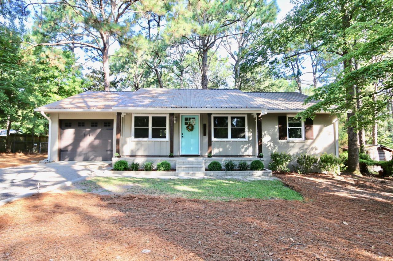 520 Hale Street - Photo 1