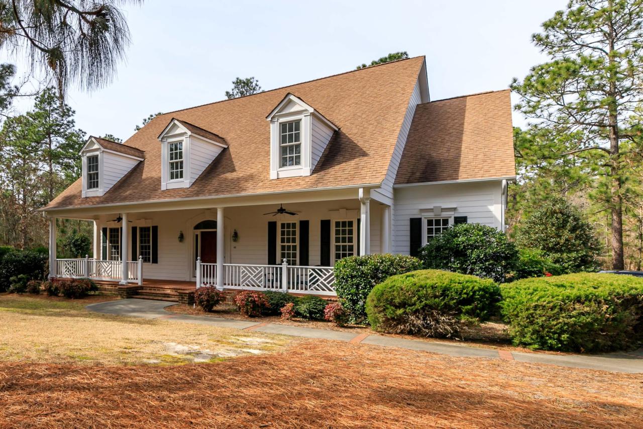 102 Chesterfield Drive - Photo 1