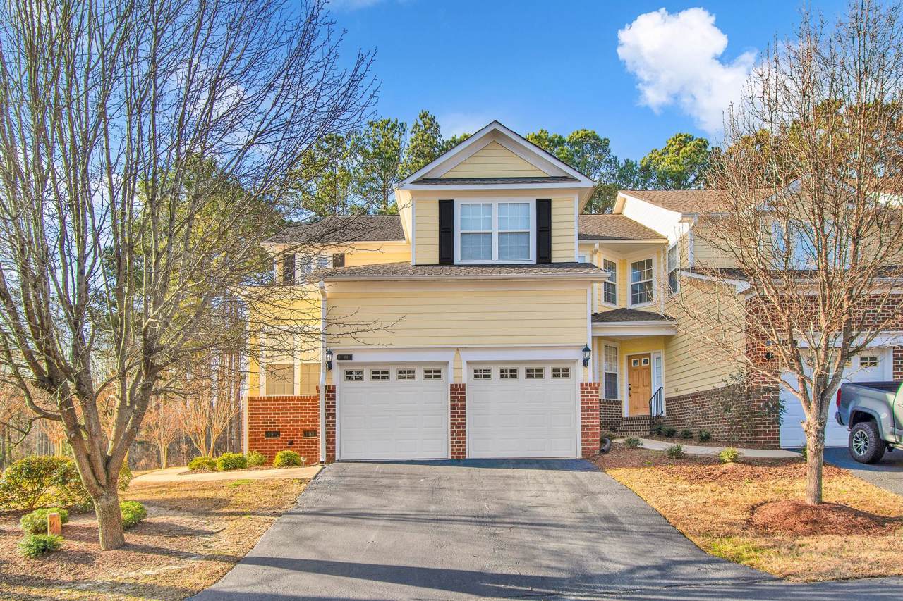 44 Hawk Ridge Drive - Photo 1