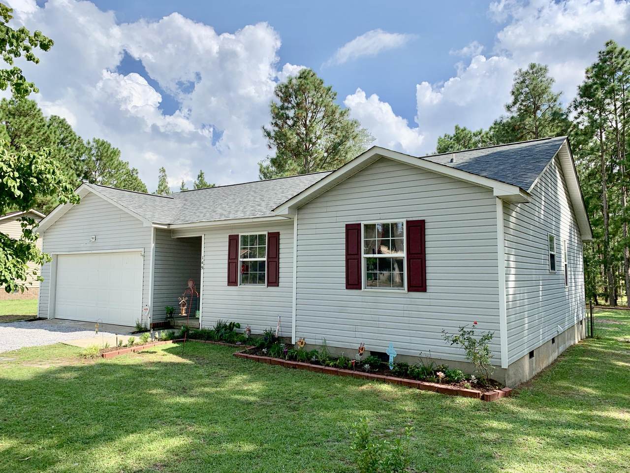 149 Forest Place - Photo 1