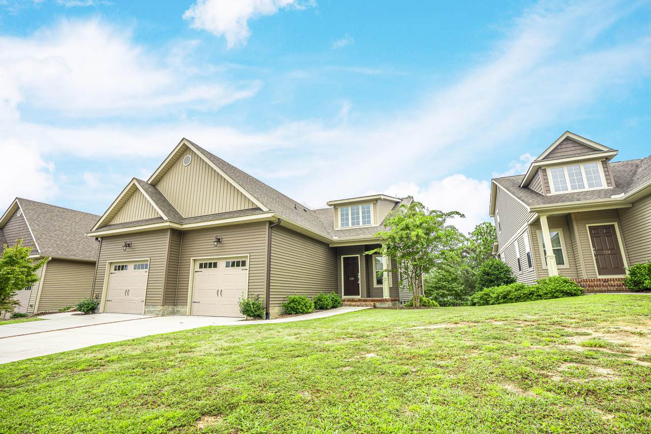 120 Cypress Circle - Photo 1